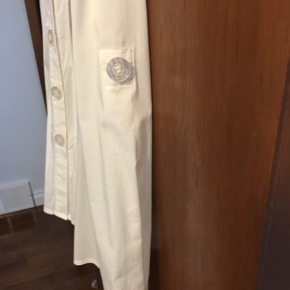 Bebe White Blouse, Pleated, Size XS - Picture 4 of 5